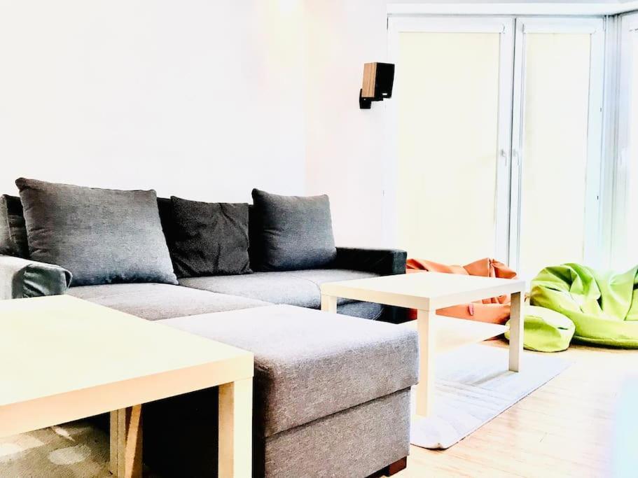Nowoczesny Apartament Na Pradze Варшава Экстерьер фото