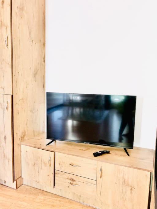 Nowoczesny Apartament Na Pradze Варшава Экстерьер фото